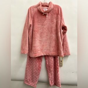PLUS SIZE Muk Luks Cozy winter Pajamas